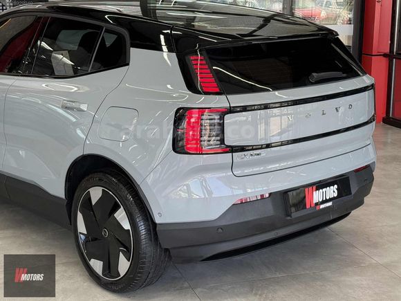 HATASIZ BOYASIZ 2025 VOLVO EX30 CAMTAVAN-HARMAN-NAVİ-ISITMA
