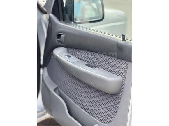 2004 FORD RENGER