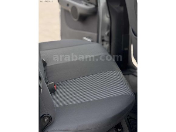 2004 FORD RENGER