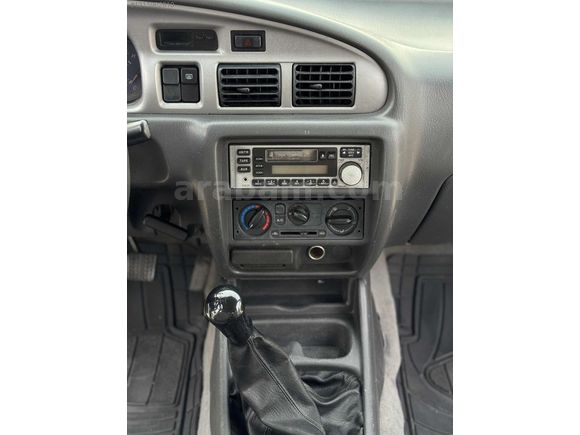 2004 FORD RENGER