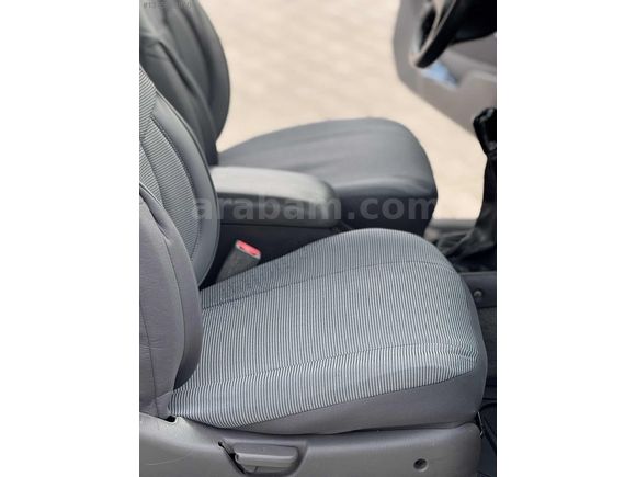 2004 FORD RENGER
