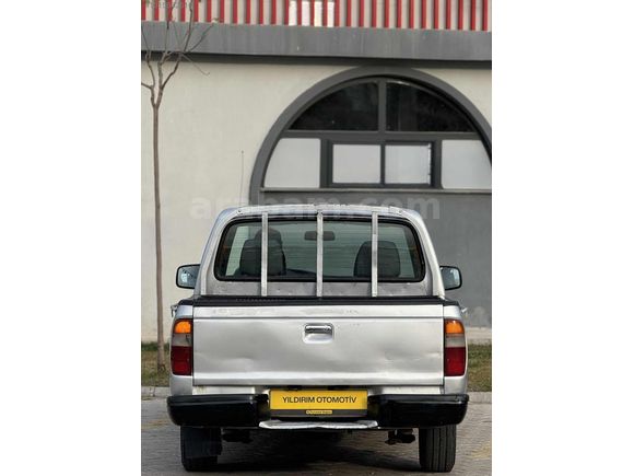 2004 FORD RENGER