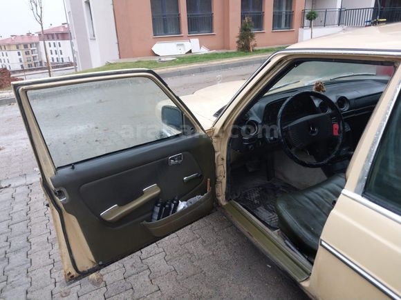 Acil Sahibinden Mercedes - Benz  1977 Model w123