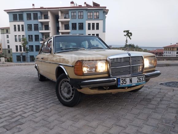 Acil Sahibinden Mercedes - Benz  1977 Model w123
