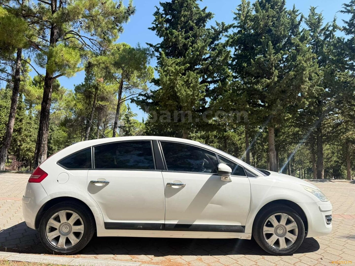 Galeriden Citroen C4 1.6 HDi VTRPK 2010 Model İzmir 260.000 km Beyaz 5
