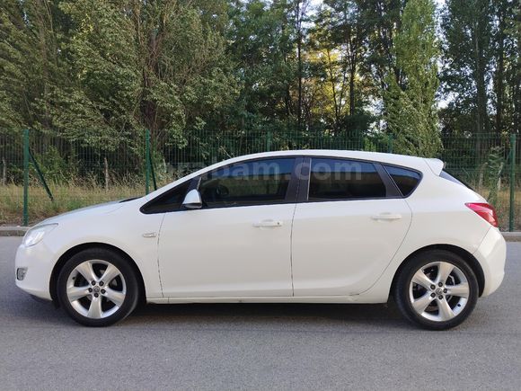 Sahibinden Opel Astra 1.6 Enjoy Plus 2011 Model