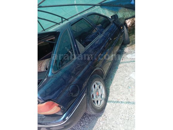 Sahibinden Ford Escort 1.6 CLX 1995 Model