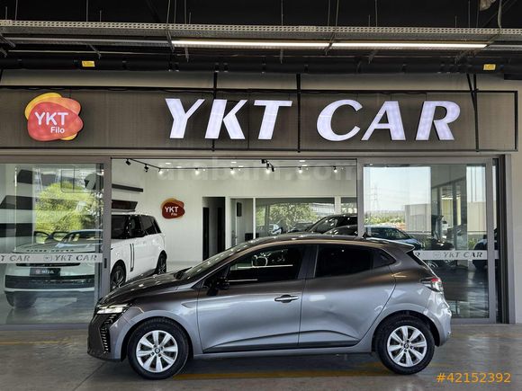 YKTCAR AUTOGROSS'DAN 2023 CLIO EQUILIBRE 90.054 KM'DE