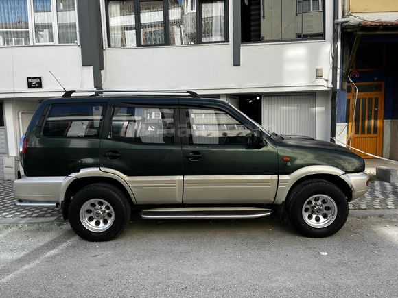 Sahibinden Nissan Terrano 2.4 SE 1997 Model 