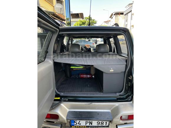 Sahibinden Nissan Terrano 2.4 SE 1997 Model 