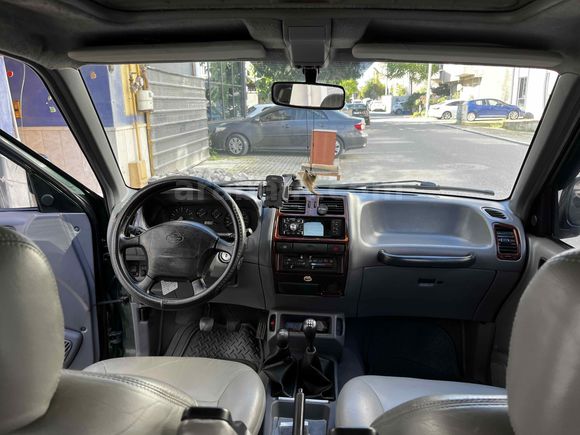 Sahibinden Nissan Terrano 2.4 SE 1997 Model 