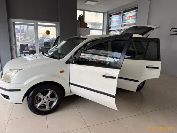 156 BİNDE 1.4 TDCİ DİZEL FORD FUSİON