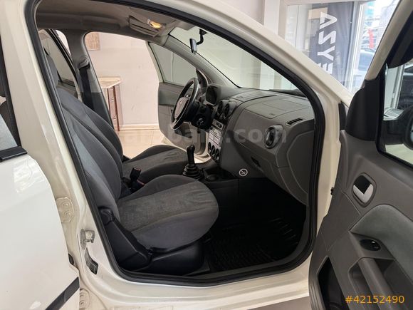 156 BİNDE 1.4 TDCİ DİZEL FORD FUSİON
