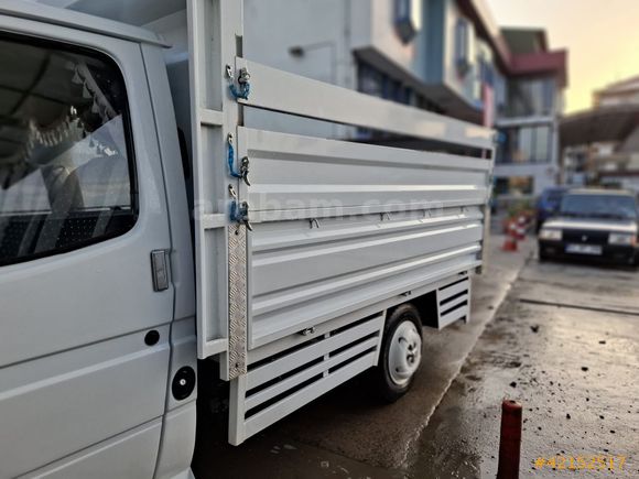 2000 VE 2002 MODEL 2 ADET TRANSİT KAMYONET