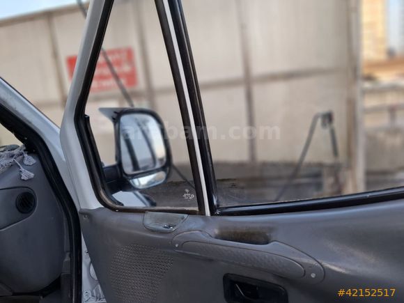 2000 VE 2002 MODEL 2 ADET TRANSİT KAMYONET