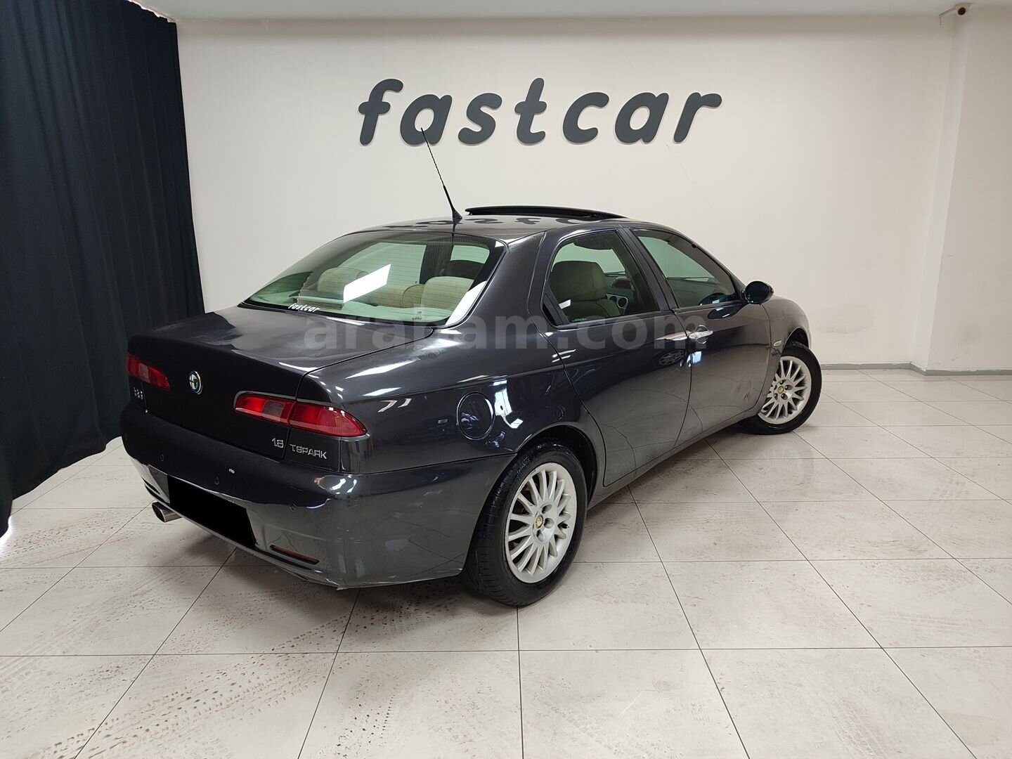 Galeriden Alfa Romeo 156 1.6 TS Distinctive 2005 Model İstanbul 271.000 km Gri 5