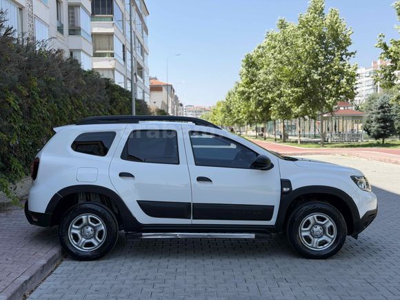 DEĞİŞENSİZ DACİA DUSTER