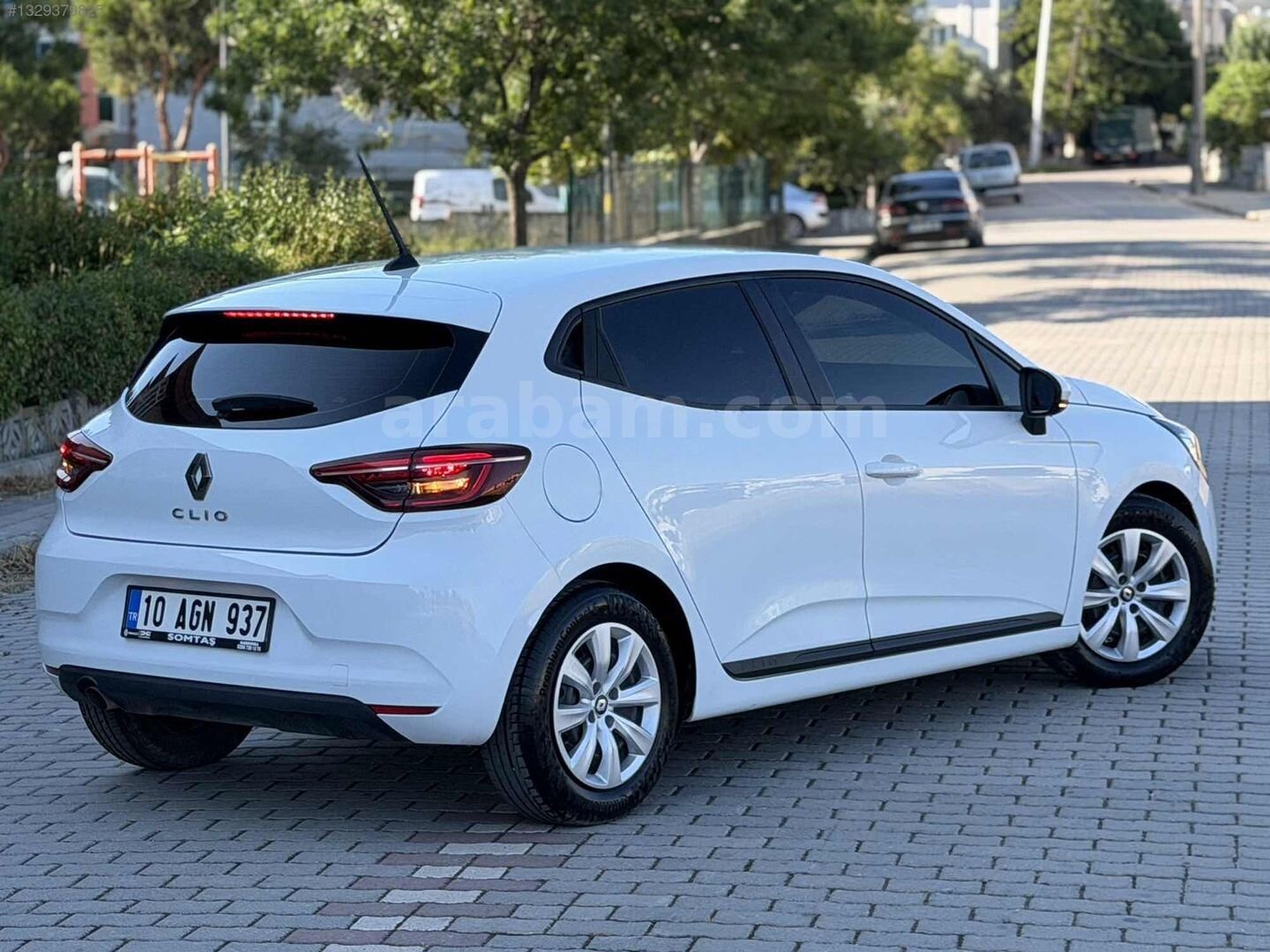 Galeriden Renault Clio 1.0 SCe Joy 2021 Model Balıkesir 46.000 km Beyaz 6
