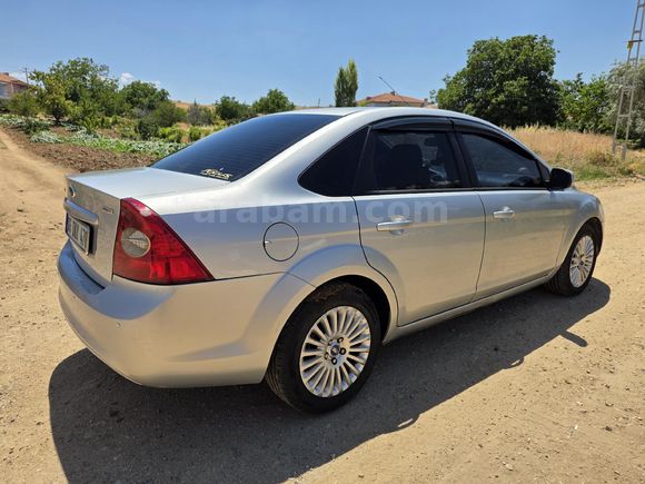 Sahibinden Ford Focus 1.6 TDCi Titanium 2010 Model