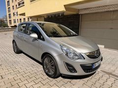 Memurdan Opel Corsa 1.4 Full 2013 Model  99.500 km Tam Otomatik Güneş Yanıksız