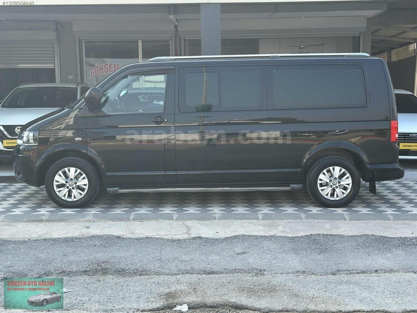 Galeriden Volkswagen Caravelle 2.0 TDI Comfortline 2013 Model Osmaniye 171.000 km Siyah 6
