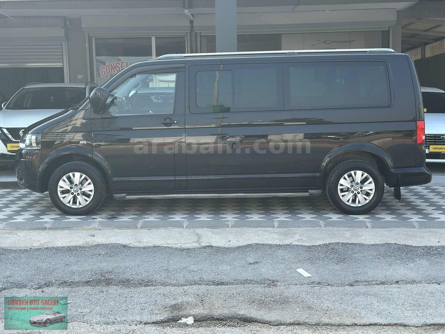 Galeriden Volkswagen Caravelle 2.0 TDI Comfortline 2013 Model Osmaniye 171.000 km Siyah 7