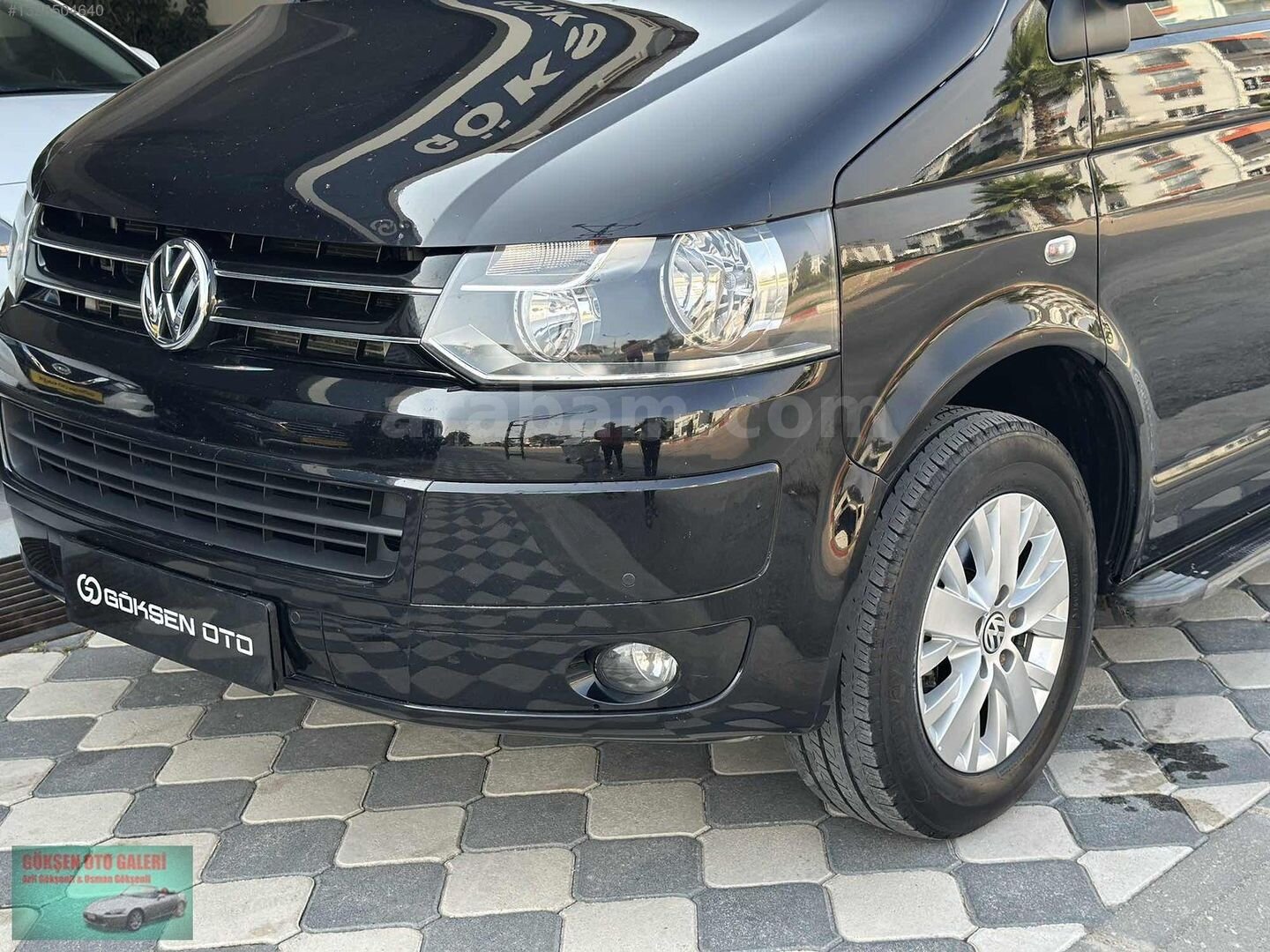 Galeriden Volkswagen Caravelle 2.0 TDI Comfortline 2013 Model Osmaniye 171.000 km Siyah 4