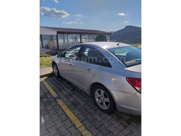 Sahibinden Chevrolet Cruze 1.6 LS 2010 Model