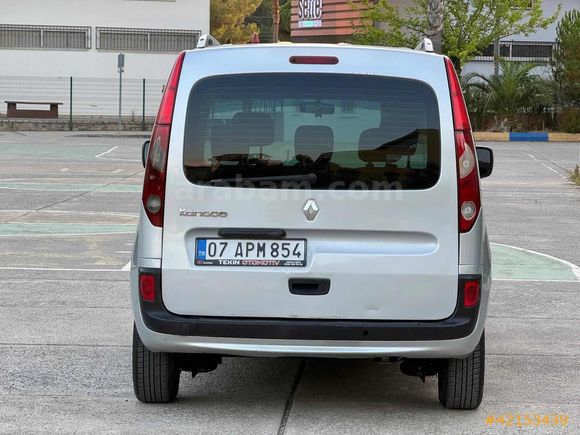 HATASIZ 1.5 DİZEL 110 HP 6 İLERİ KANGOO