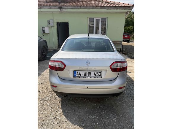 Sahibinden Renault Fluence 1.5 dCi Touch 2012 Model 