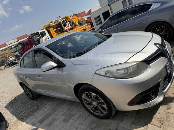 Sahibinden Renault Fluence 1.5 dCi Touch 2012 Model 