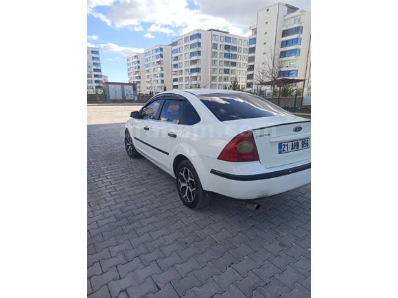 Sahibinden Ford Focus 1.6 TDCi Trend 2006 Model