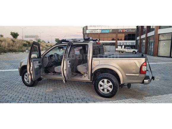 Galeriden Isuzu D-Max 3.0 D 4x4 2006 Model Afyonkarahisar