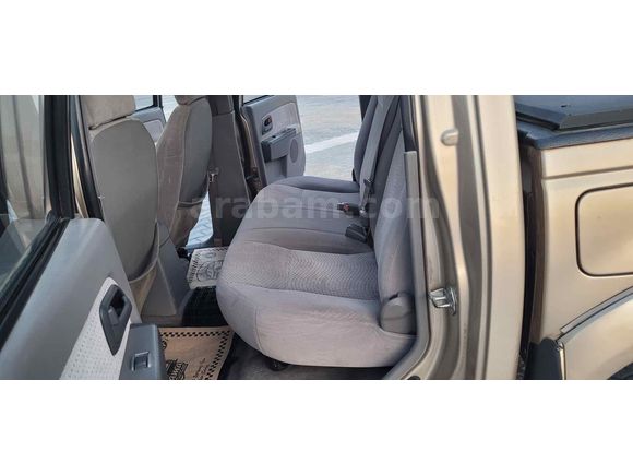 Galeriden Isuzu D-Max 3.0 D 4x4 2006 Model Afyonkarahisar