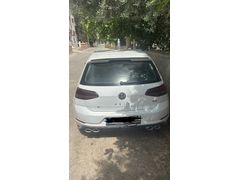 Sahibinden Volkswagen Golf 1.6 TDi Comfortline 2016 Model  99000 km Beyaz