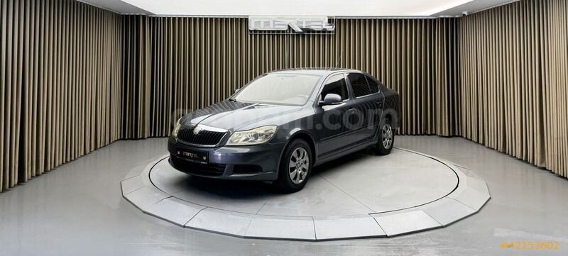 Galeriden Skoda Octavia 1.6 Classic 2011 Model İzmir 191.000 km Gri