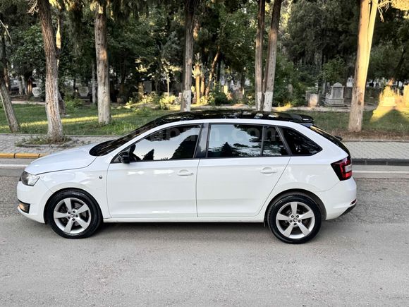 CEVDET KEKLIK’TEN SKODA RAPİD CAM TAVAN