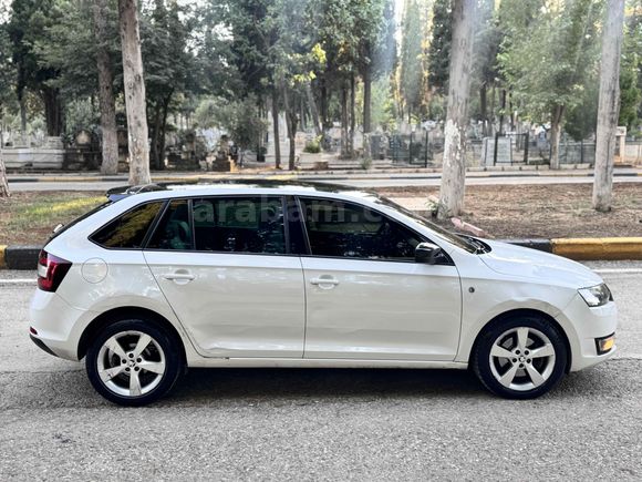 CEVDET KEKLIK’TEN SKODA RAPİD CAM TAVAN