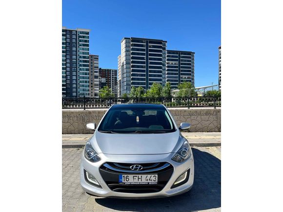 Hyundai i30 1.6 CRDi Elite 2013 Model 