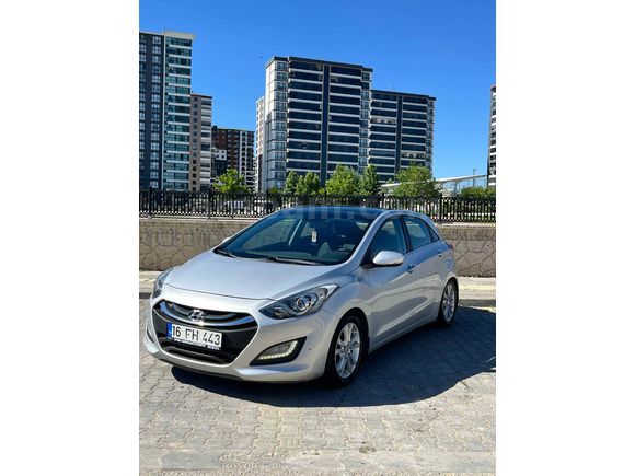 Hyundai i30 1.6 CRDi Elite 2013 Model 
