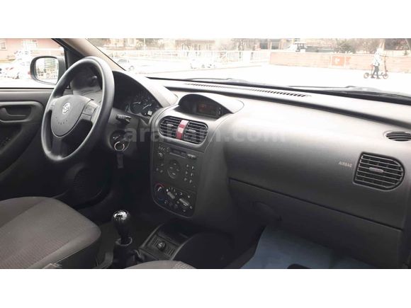 Sahibinden Opel Corsa 1.2 Essentia 2004 Model 