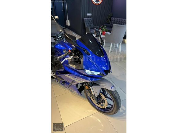 YAMAHA R25 ABS 2020 MODEL 32.000KM RACE BLUE