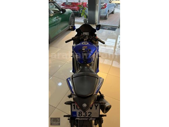 YAMAHA R25 ABS 2020 MODEL 32.000KM RACE BLUE