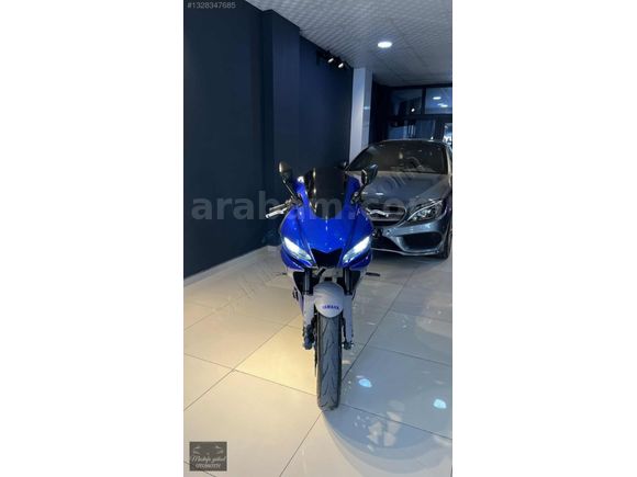 YAMAHA R25 ABS 2020 MODEL 32.000KM RACE BLUE