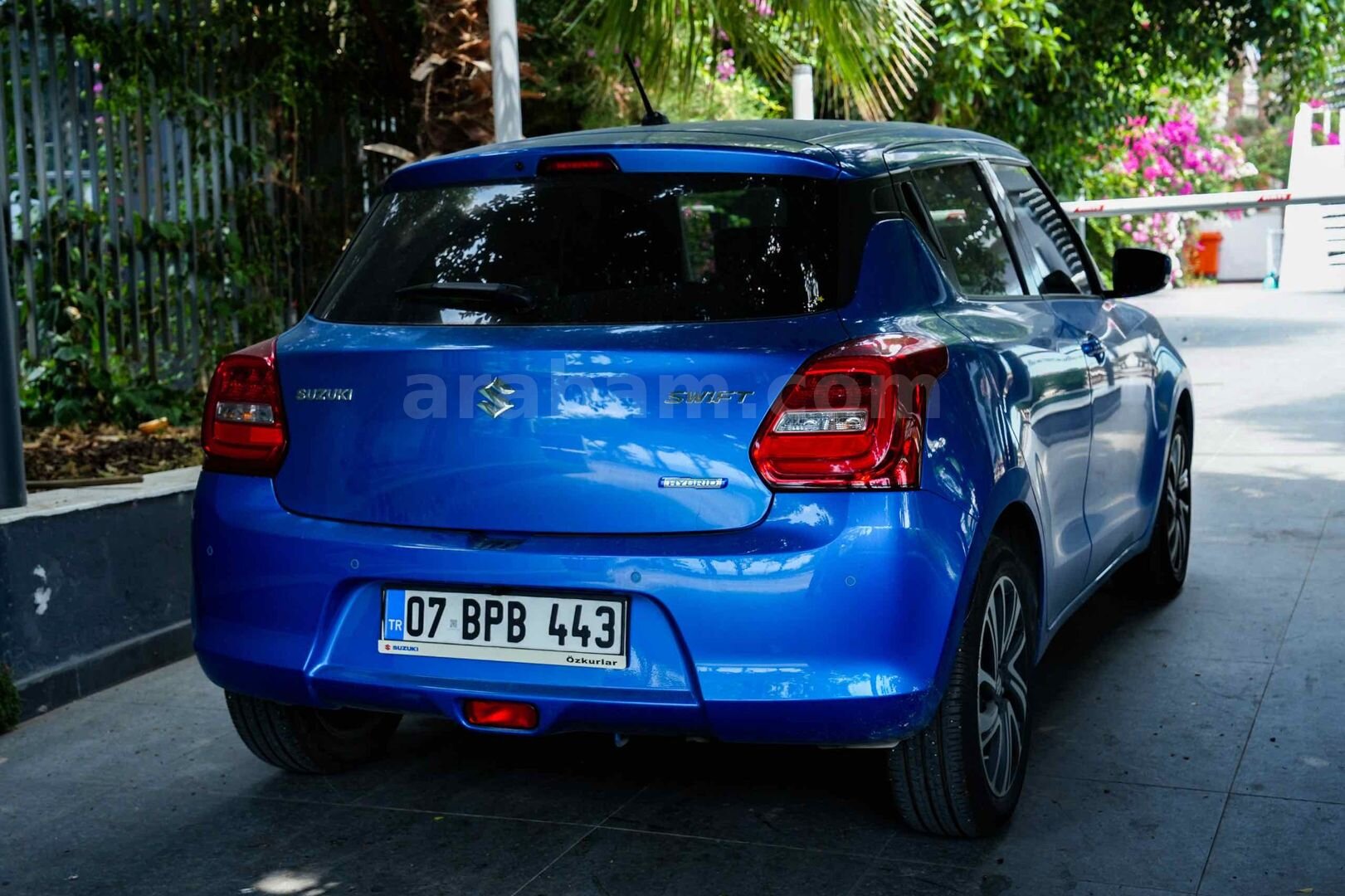 Sahibinden Suzuki Swift 1.2 Hibrit GLX Premium 2023 Model Antalya 11.600 km Mavi 4