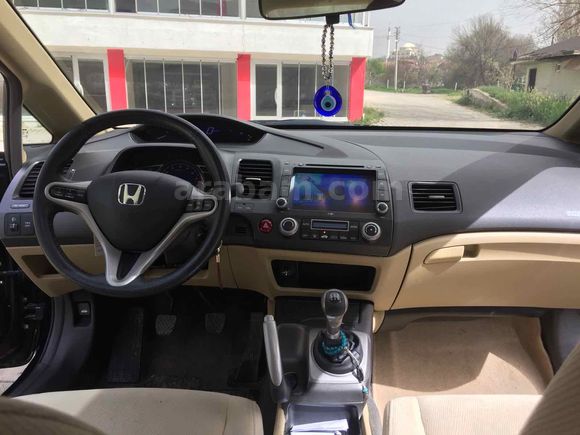 Sahibinden Honda Civic 1.6i VTEC Elegance 2009 Model 