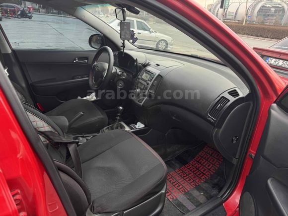 Sahibinden Hyundai i30 1.6 CVVT Mode Plus 2010 Model 