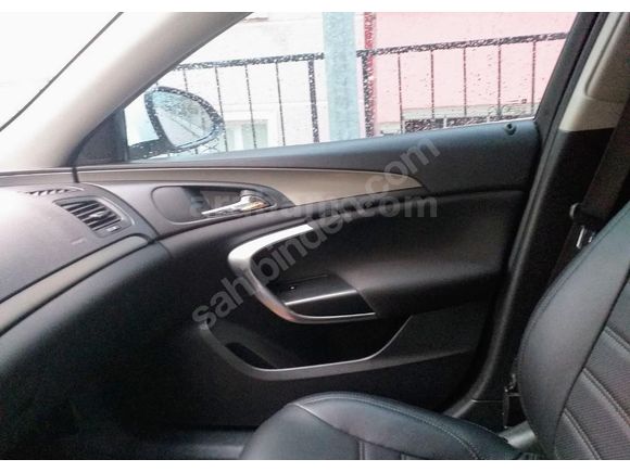 Opel Insignia 1.4 T Edition Elegance