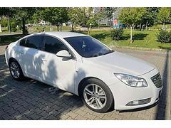 Opel Insignia 1.4 T Edition Elegance