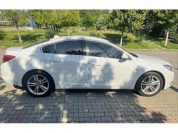 Opel Insignia 1.4 T Edition Elegance